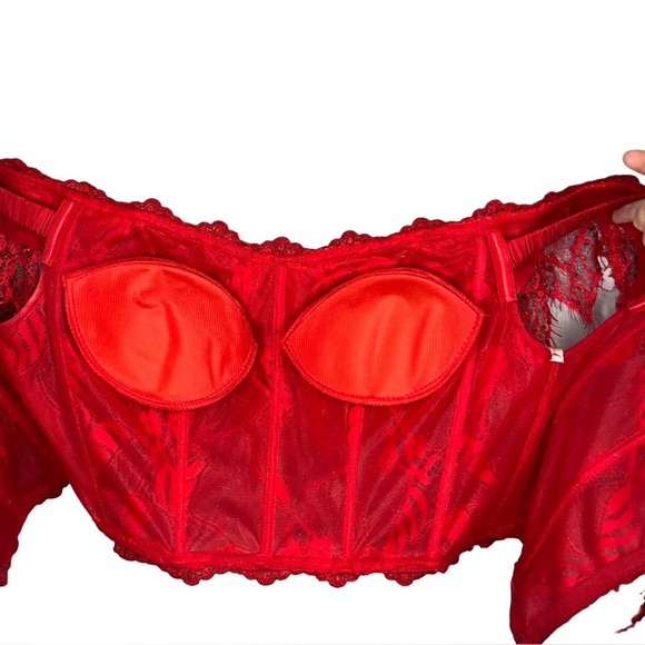 Ellie Wilde Red Sparkle Lace Off-Shoulder Corset Crop Top - Picture 3 of 5